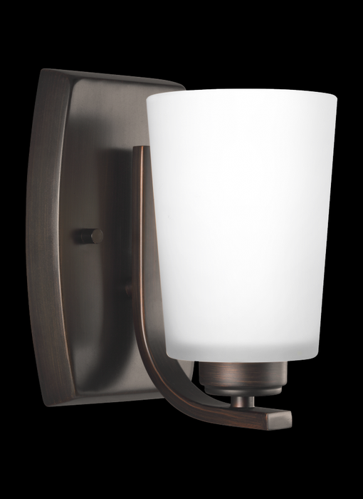 Franport One Light Wall / Bath Sconce | 4128901-710