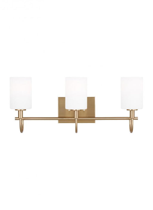 Visual Comfort & Co. Studio Collection Oak Moore traditional 3-light indoor dimmable bath vanity wall sconce in satin brass gold finish and