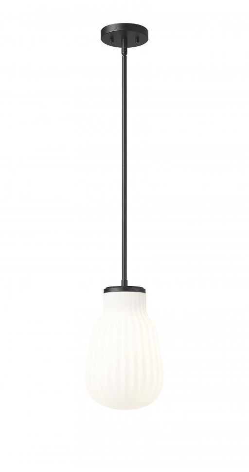1 Light Pendant | 7511P8-MB