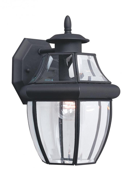 Generation Lighting Lancaster traditional 1-light outdoor exterior medium wall lantern sconce in black finish with clear