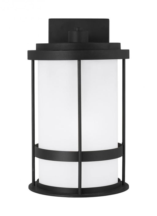 Wilburn Medium One Light Outdoor Wall Lantern | 8690901EN3-12