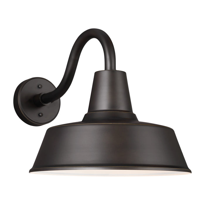 Barn Light Large One Light Outdoor Turtle Friendly Wall Lantern | 8737401-71/T
