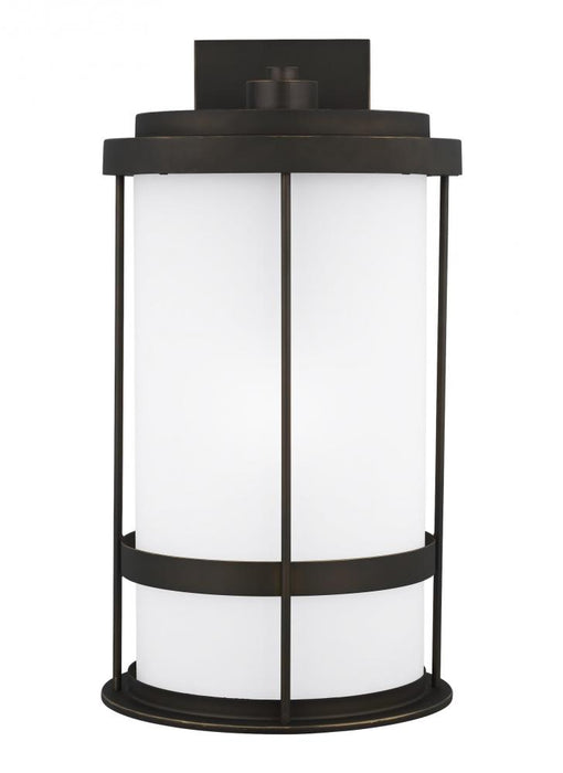 Wilburn Extra Large One Light Outdoor Wall Lantern | 8890901D-71