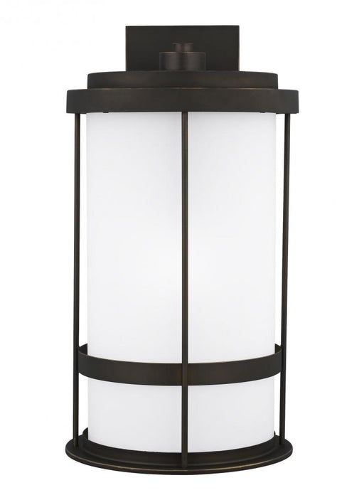 Wilburn Extra Large One Light Outdoor Wall Lantern | 8890901D-71