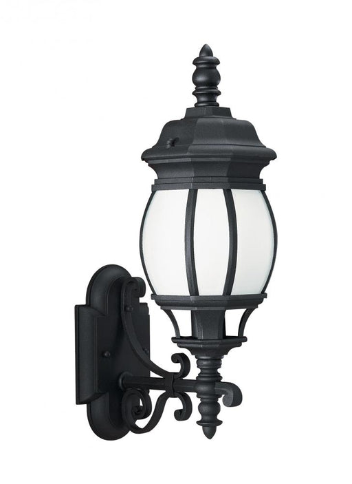 Generation Lighting Wynfield traditional 1-light outdoor exterior medium wall lantern sconce in black finish with froste