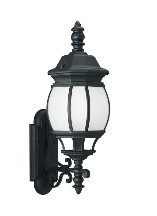 Generation Lighting Wynfield traditional 1-light LED outdoor exterior large wall lantern sconce in black finish with fro
