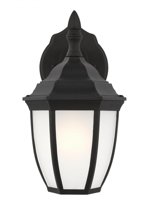 Generation Lighting Bakersville traditional 1-light LED outdoor exterior small round wall lantern sconce in black finish
