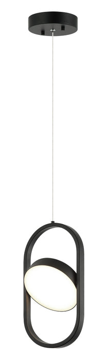Kennedy Pendant | C32301BK