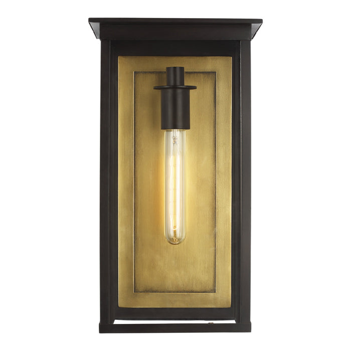 Freeport Large Outdoor Wall Lantern | CO1121HTCP