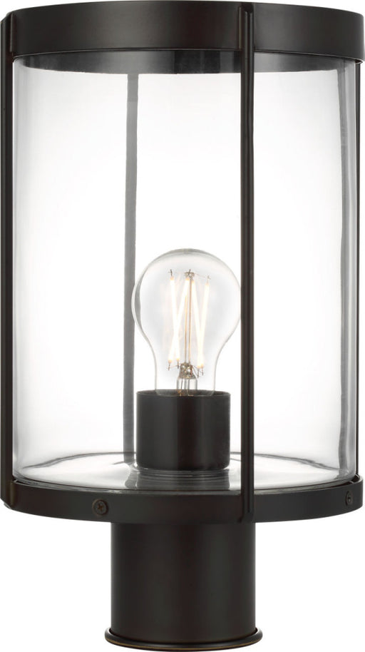 Luning 13 One Light Outdoor Post Lantern | GLO1741C-TXB