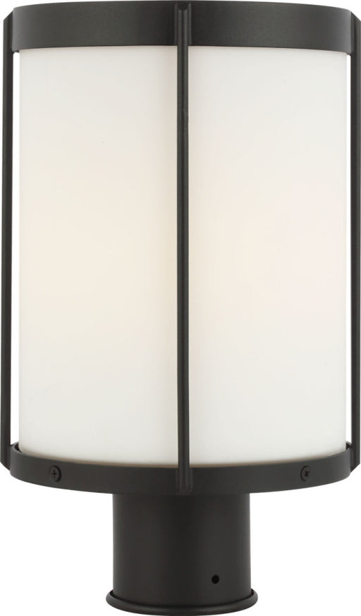 Luning 13 One Light Outdoor Post Lantern | GLO1741OE-TXB