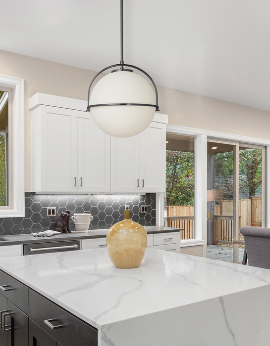 1lt Pendant, Mb W/ Wh Opal Glass | PAO-131P-MB